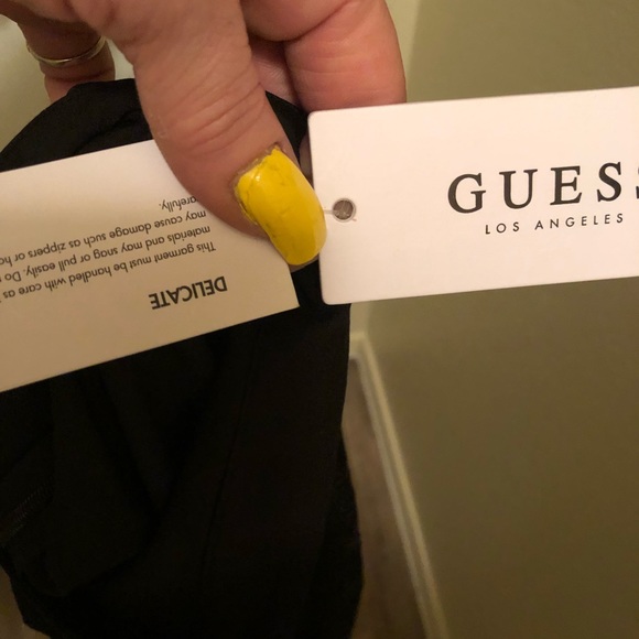 Guess Pants - Picture 7 of 7